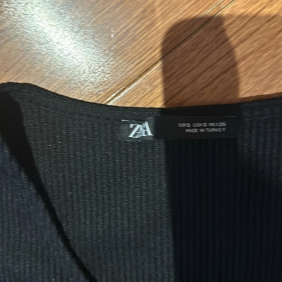 Zara  black knit ribbed top Sz s - Picture 5 of 10